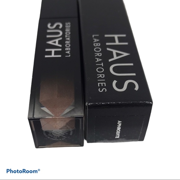 Haus Labs Aphrodite Glam Attack All Over Champagne Shimmer - Picture 6 of 10